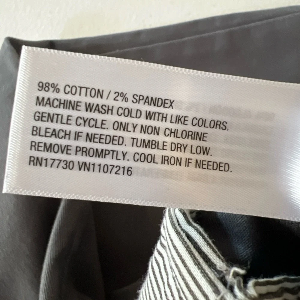 Goodfellow &Co Chino Pants Men’s 31x30 Gray The Every Wear Slim Straight Leg